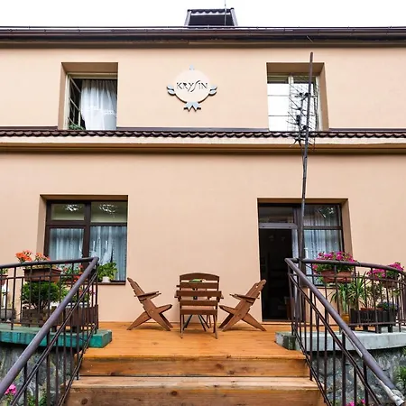 Krysin Apartament *